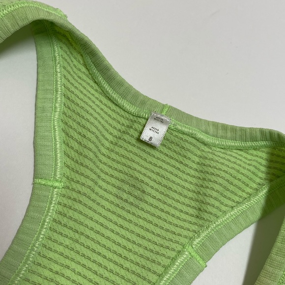 Lululemon Run: Swiftly Tech Tank Clear Mint 8 VGUC - Picture 7 of 8